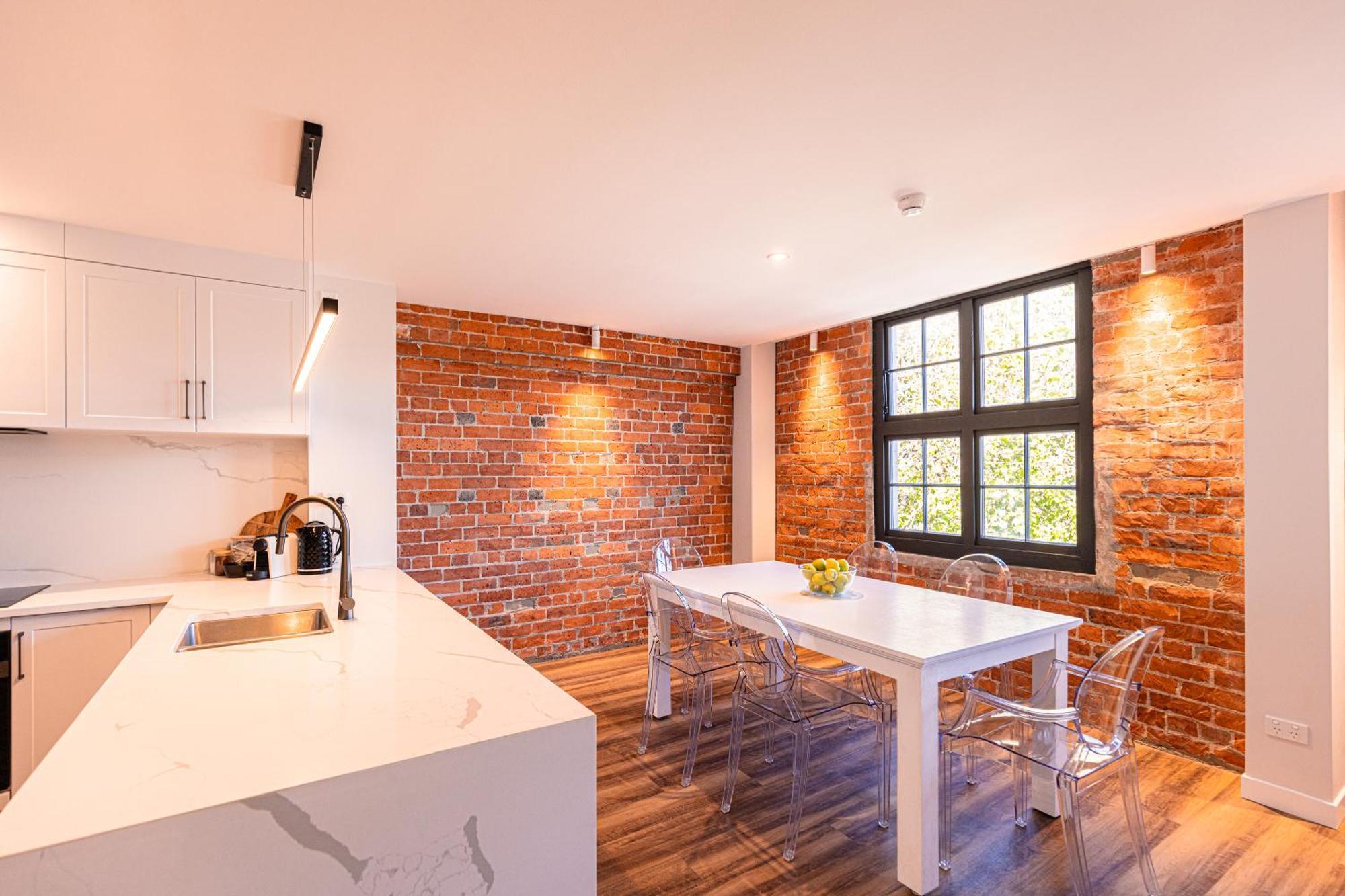 Johnston Apartments - Award-Winning Building, Your Unforgettable Stay Whanganui Eksteriør billede