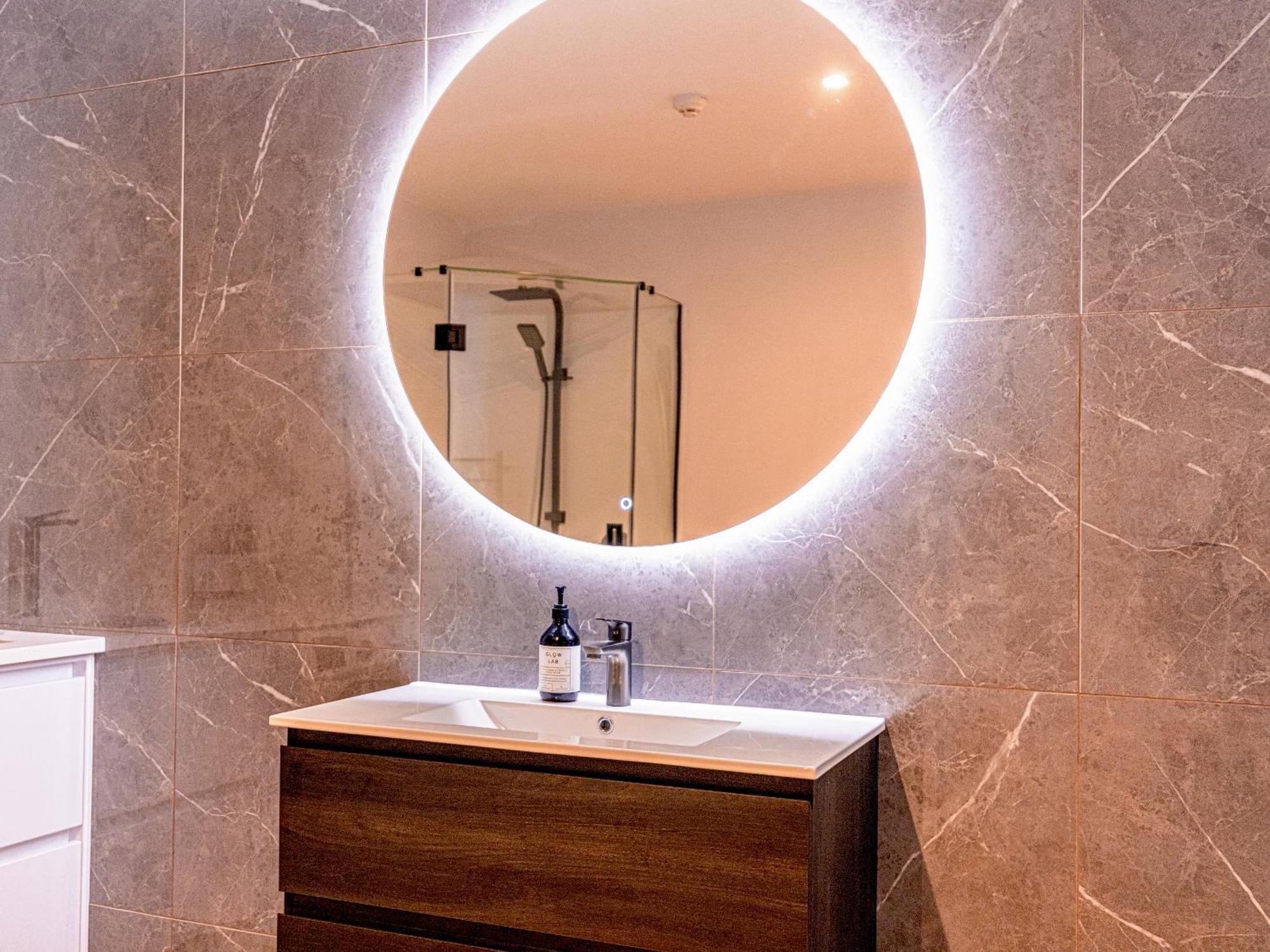 Johnston Apartments - Award-Winning Building, Your Unforgettable Stay Whanganui Eksteriør billede